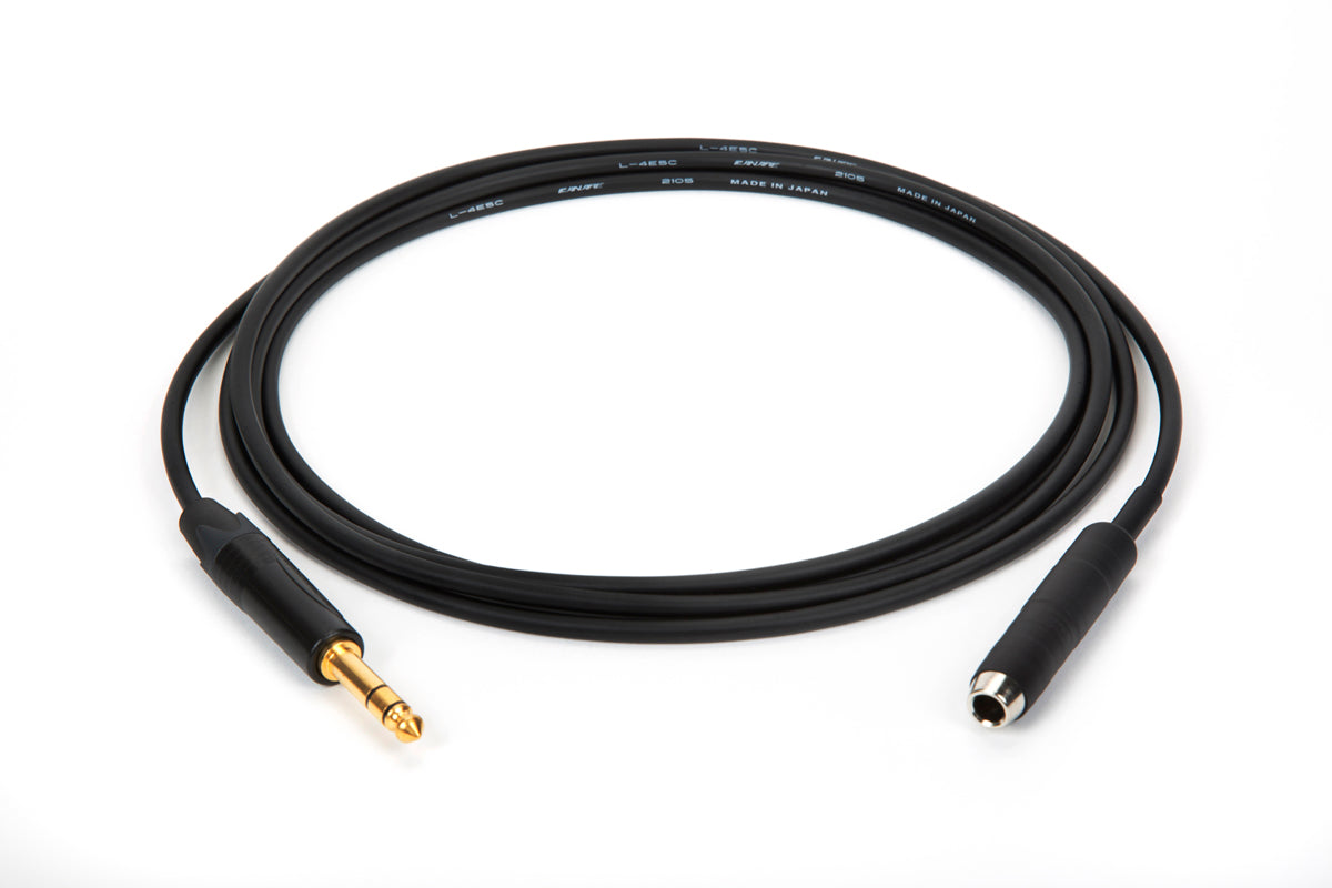 Close-up of Canare L-4E5C 1/4" TRS extension cable connectors